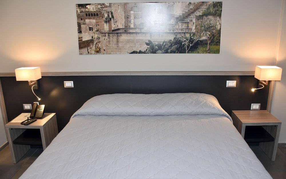 La Sosta Motel Tavola Calda Матера Экстерьер фото