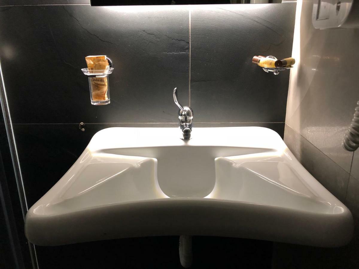 La Sosta Motel Tavola Calda Матера Экстерьер фото